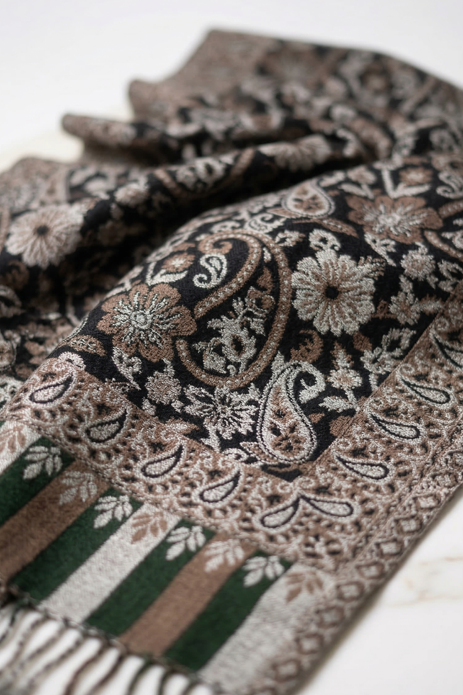 New Kani Stole (E)