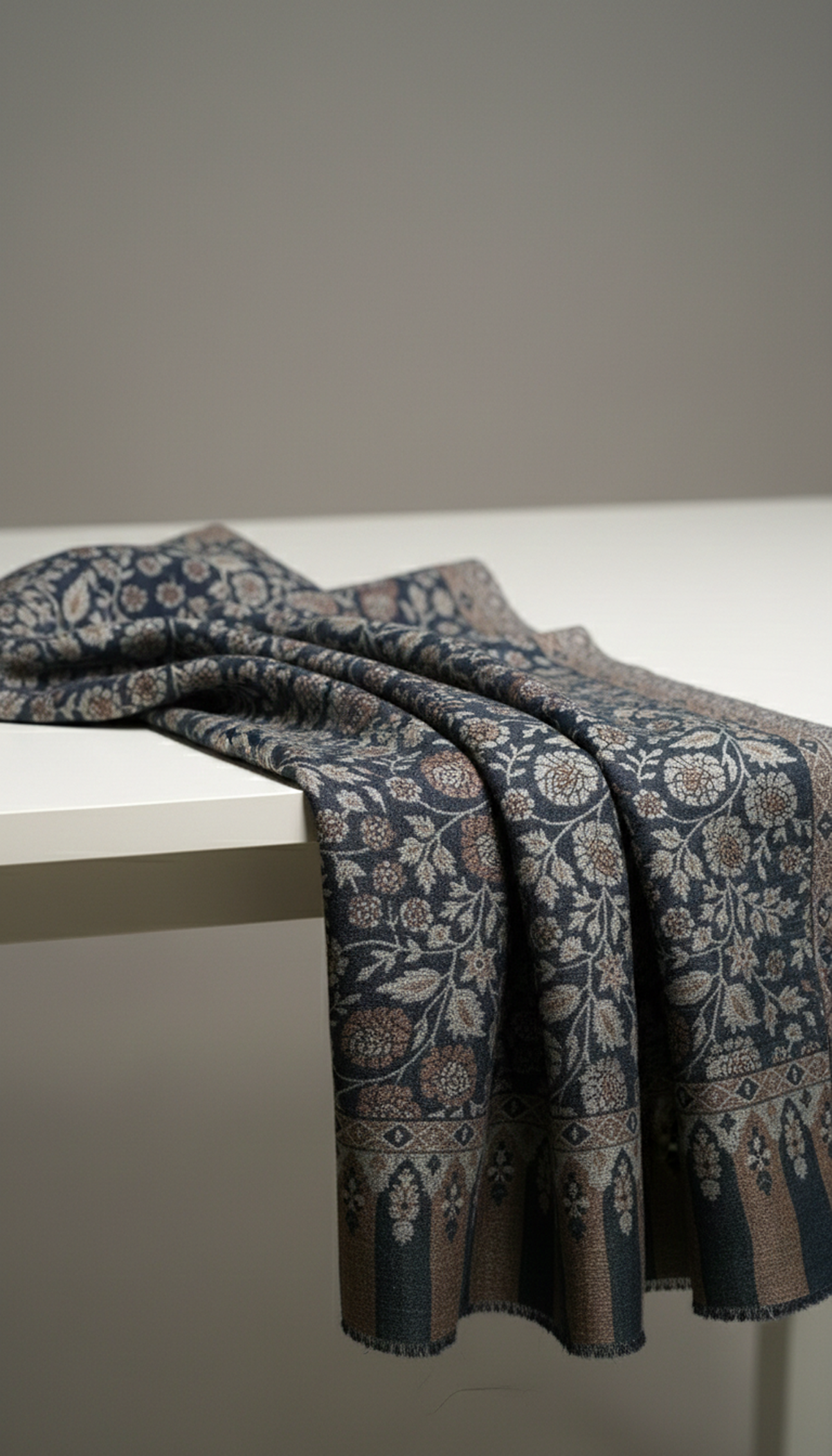 New Kani Stole (D)