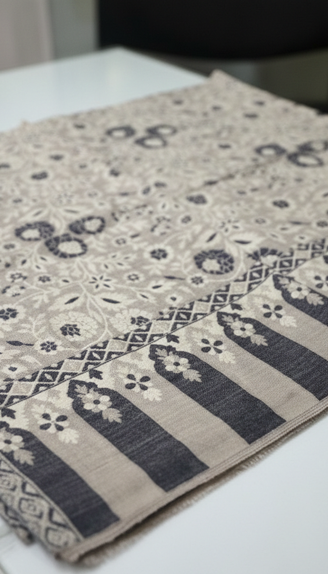 New Kani Shawl (B)