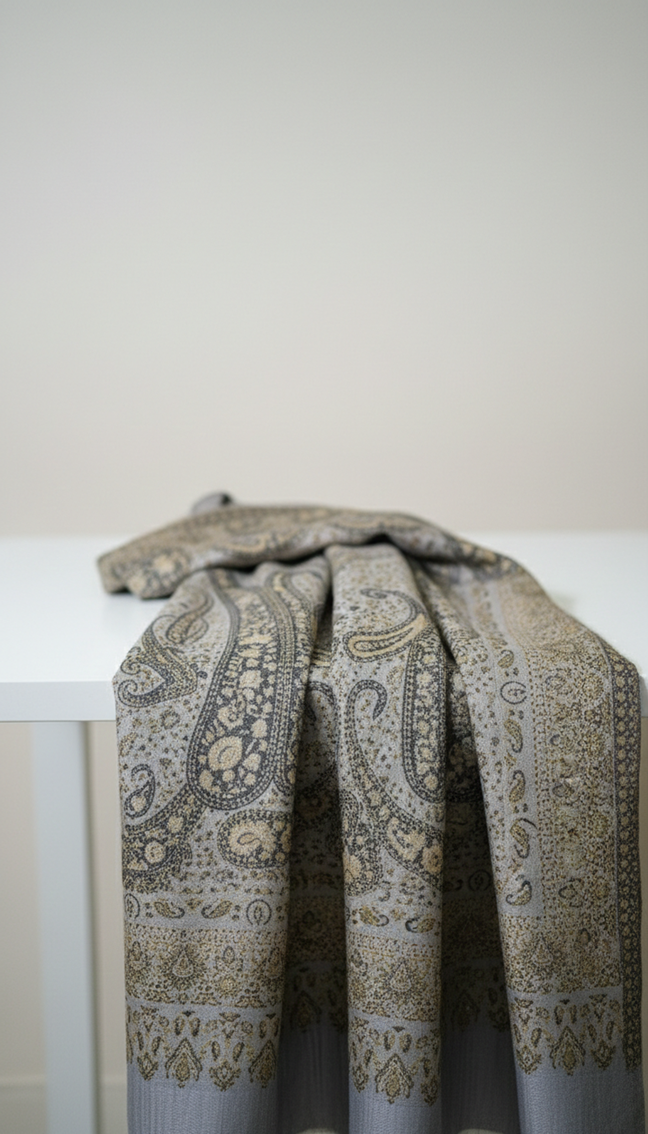 New Kani Shawl (A)