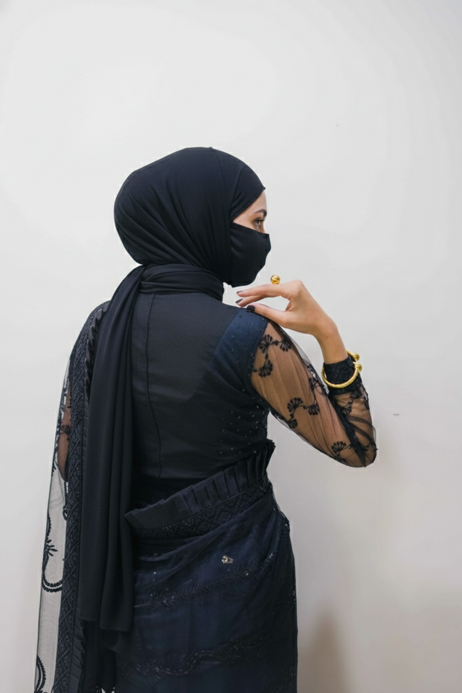 NOIR - 3 PCS (-EMBROIDER-HAND EMBELLISHED SUIT)