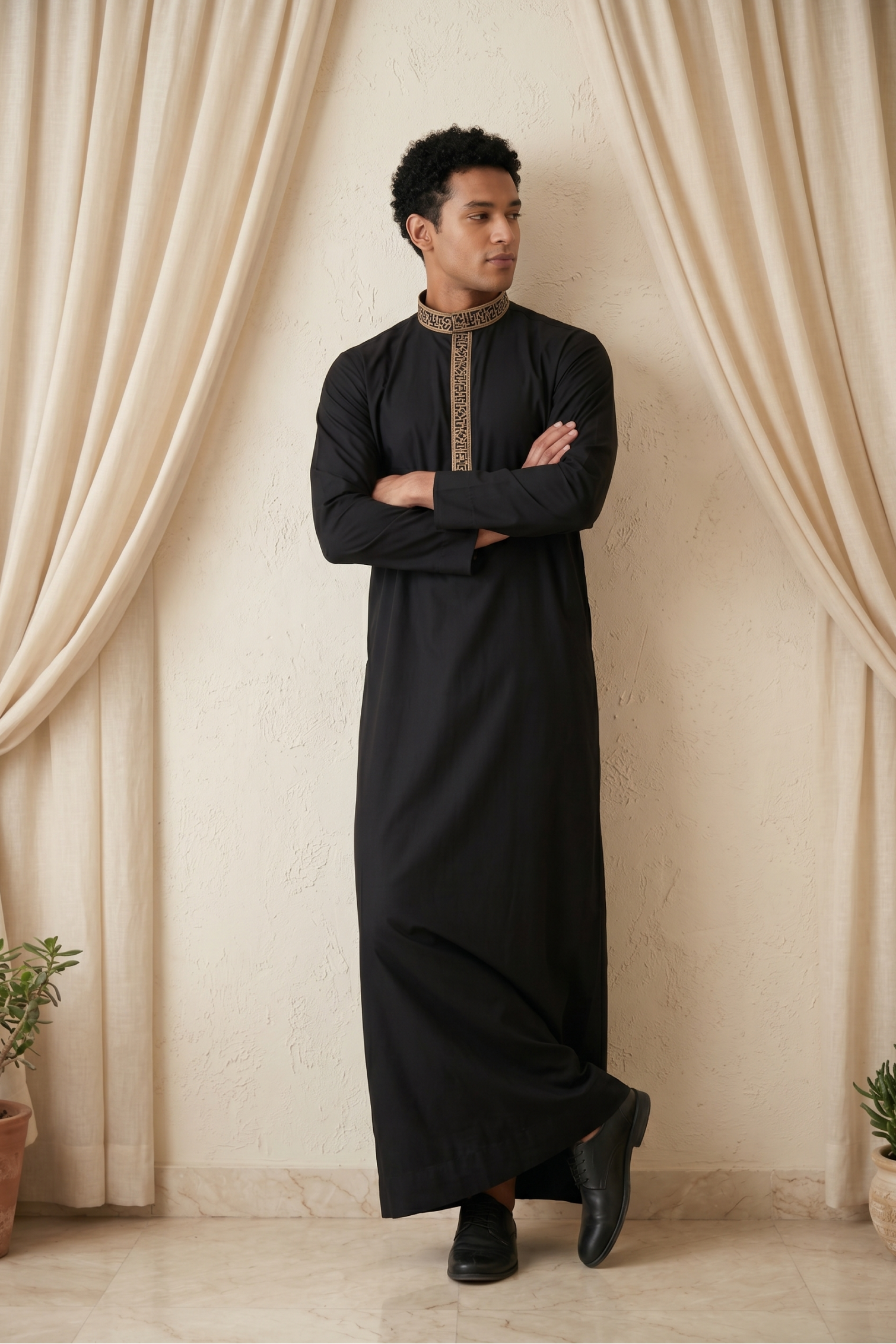 Collar Thobe - Black
