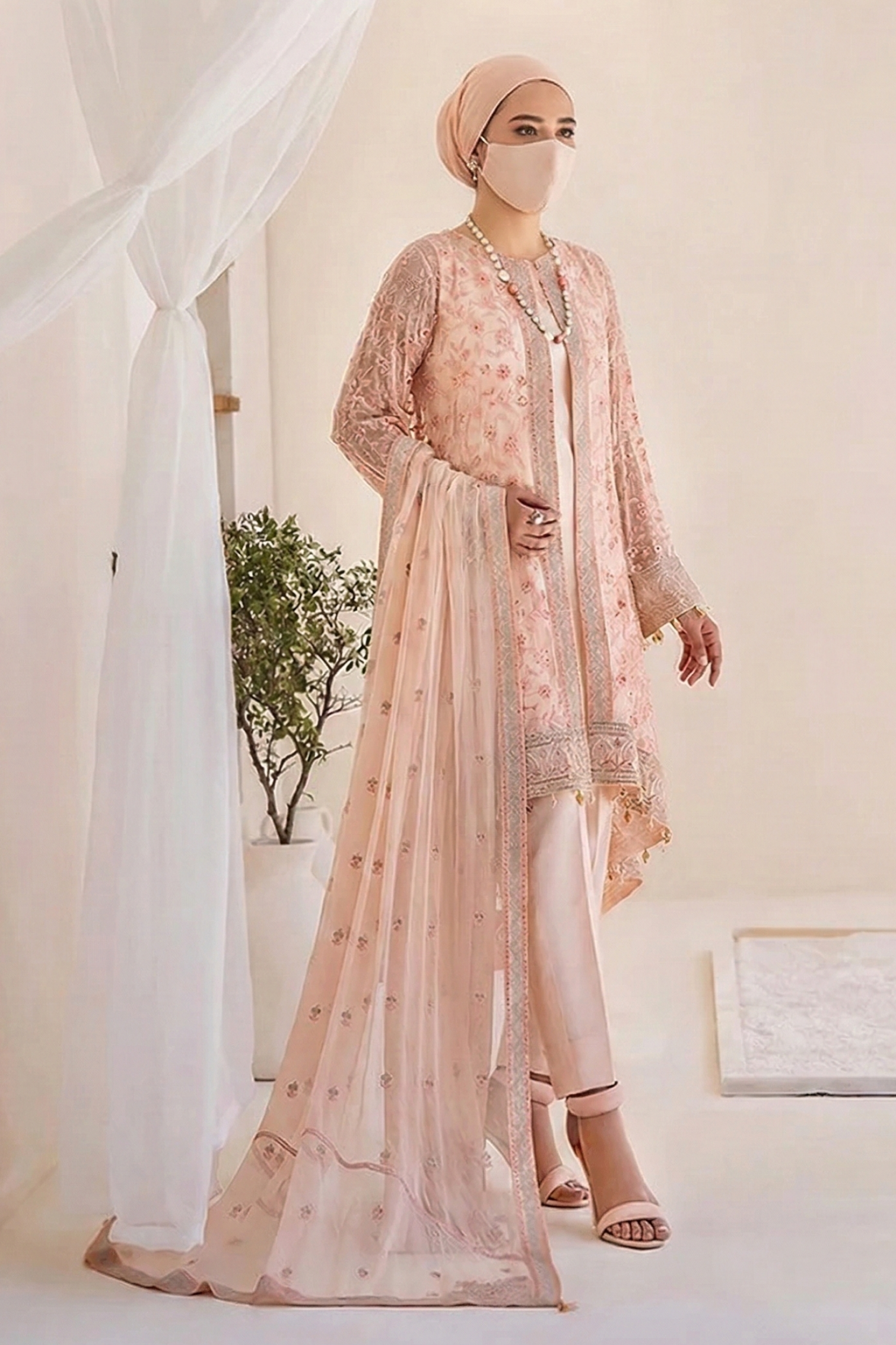 KALASH -3 (-PCS EMBROIDER - HAND EMBELLISHED SUIT)