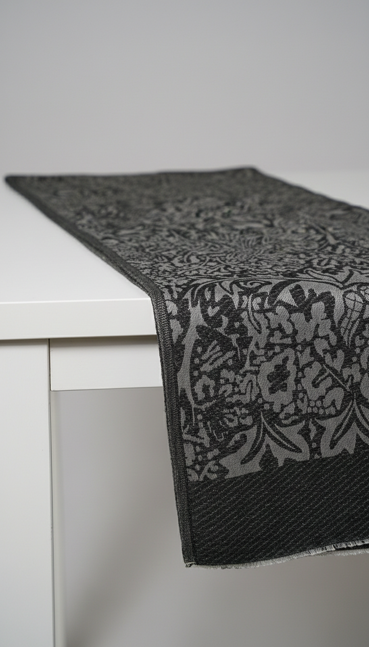 M.L Silk Stole